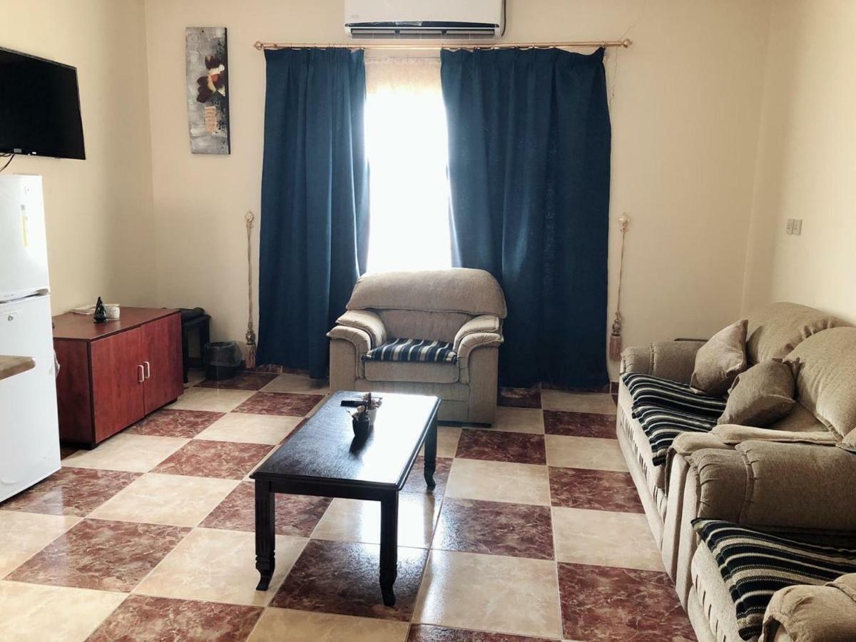 سرو للوحدات السكنية Hotel Al Namas Exterior photo